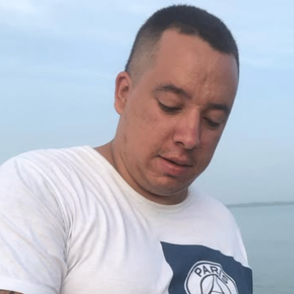 Profile picture of Andres Barrios